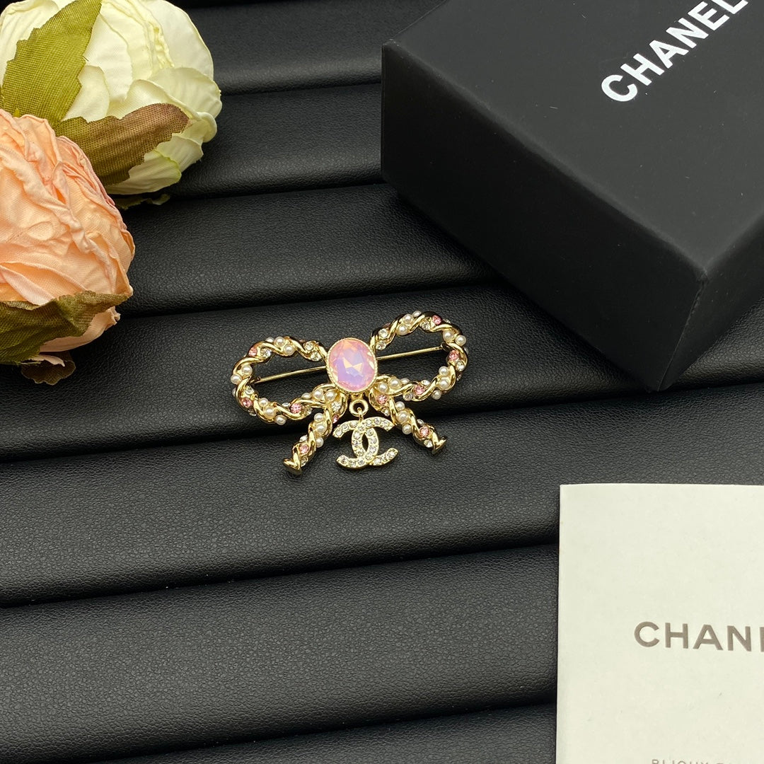 Fancy CC Girl Brooch mysite