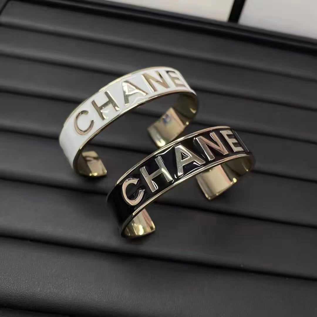Black & Golden Design Bracelet mysite
