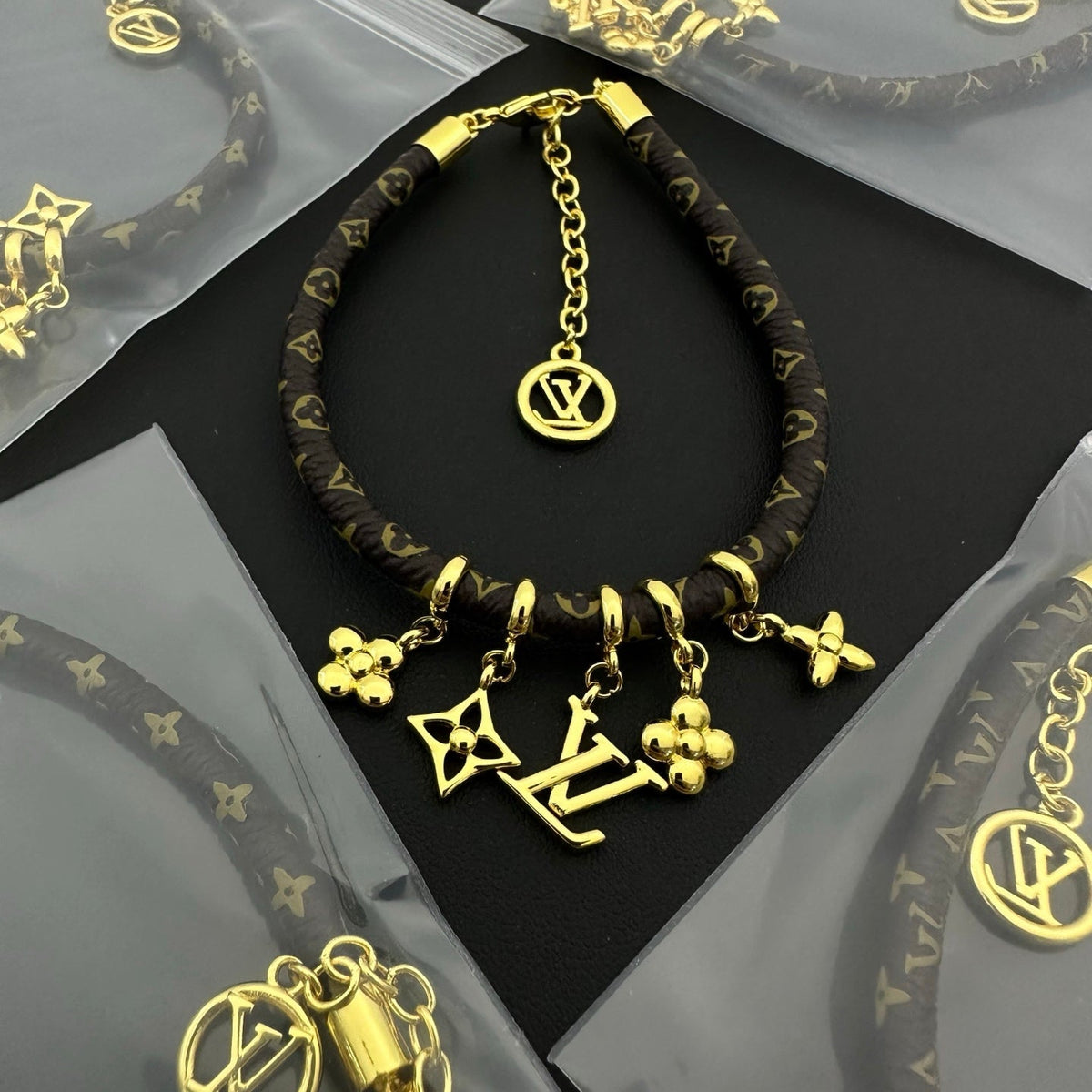 Love Leather Bracelet with Various Pendant mysite