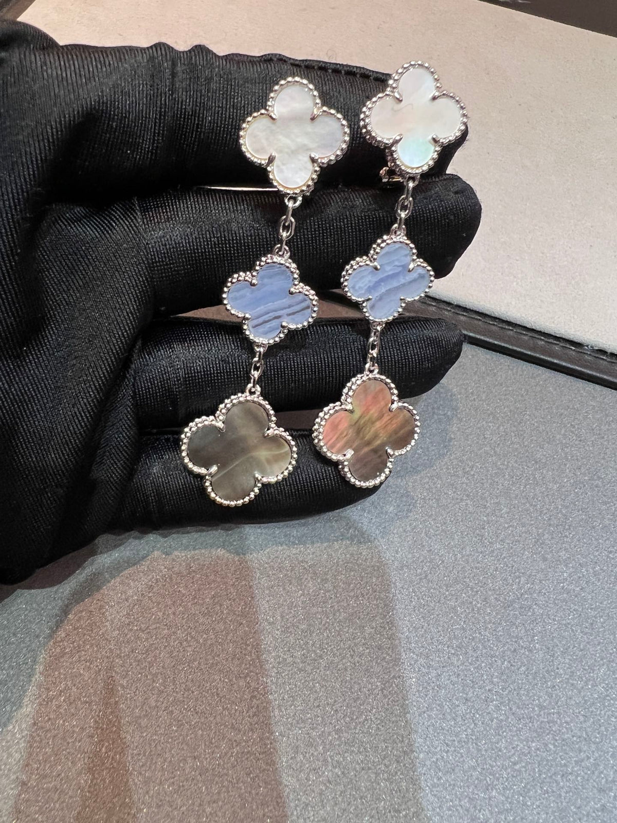 MOP 3 MOTIFS SILVER EARRINGS mysite