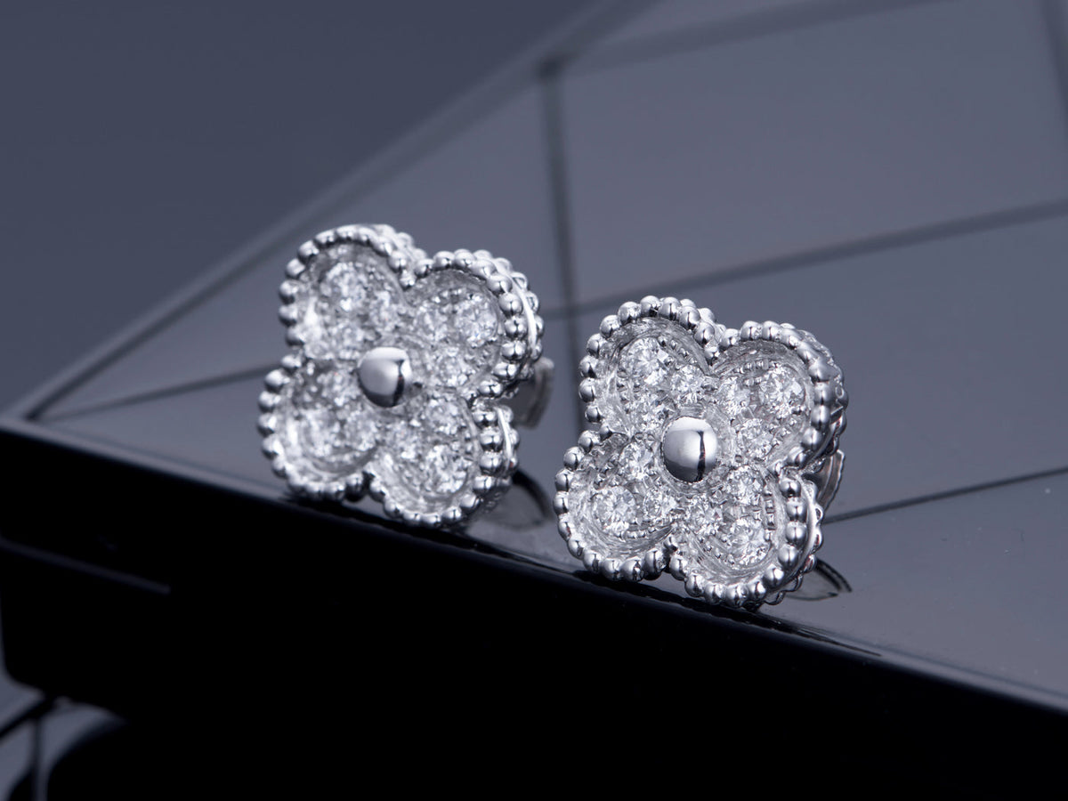 SILVER DIAMOND STUD EARRINGS mysite