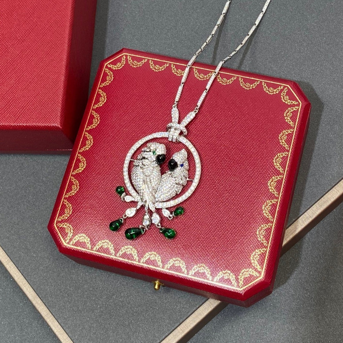 LESOISEAUX SILVER DIAMOND PAVED NECKLACE mysite
