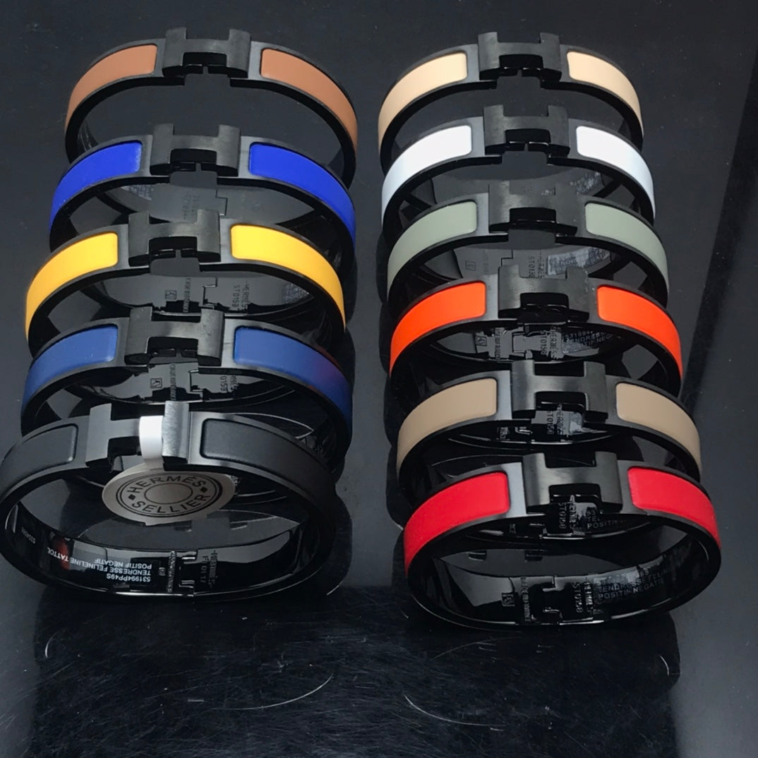 Black Soldier Happy Bracelet mysite