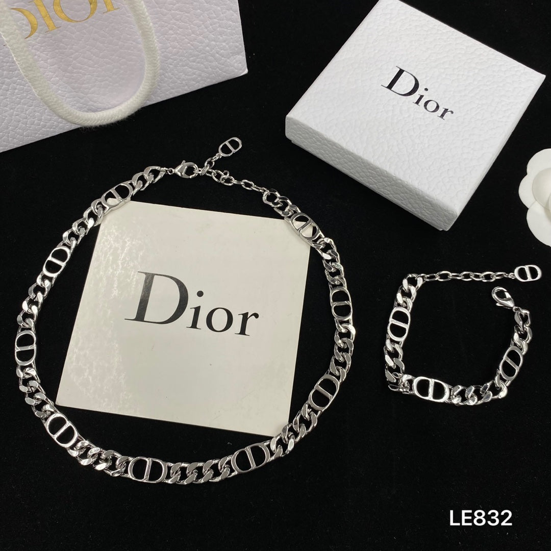 Dove Chain Bracelet & Necklace Set mysite