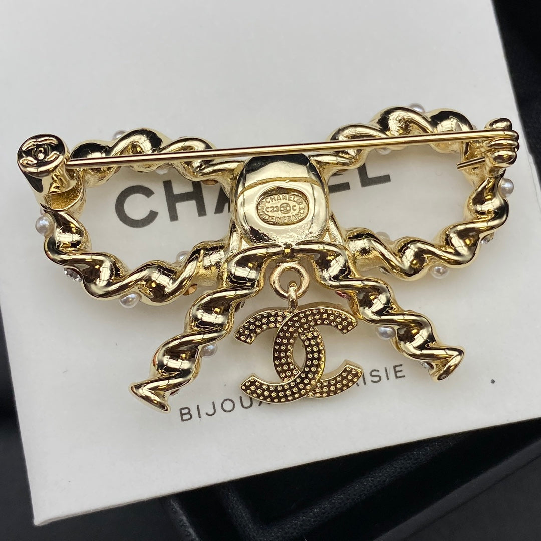 Fancy CC Girl Brooch mysite