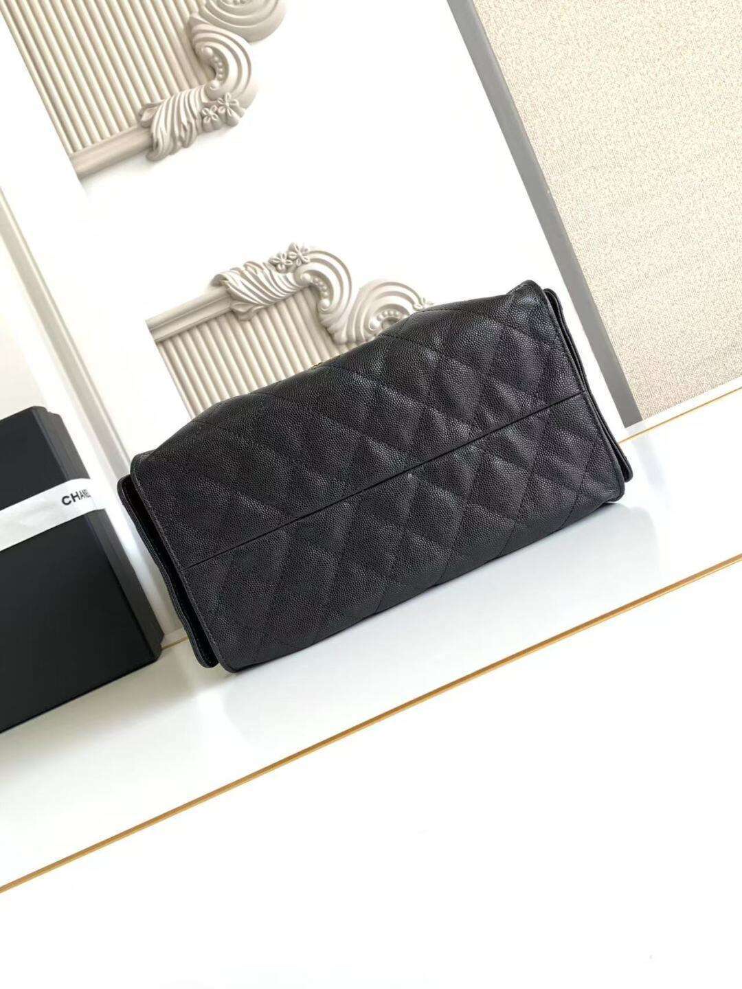 CHNL 25 Small Black Hobo mysite