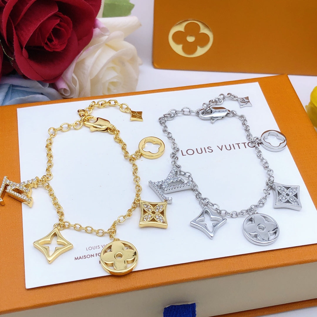 Pendant brass bracelet mysite