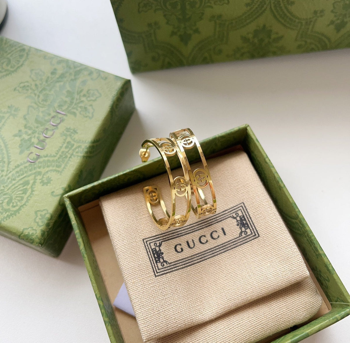 Hollow round earrings mysite