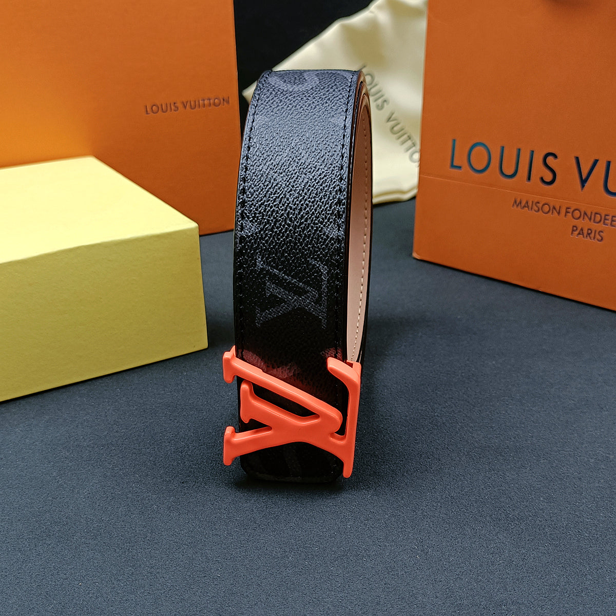 Fashion Colorful Black Love Belt mysite