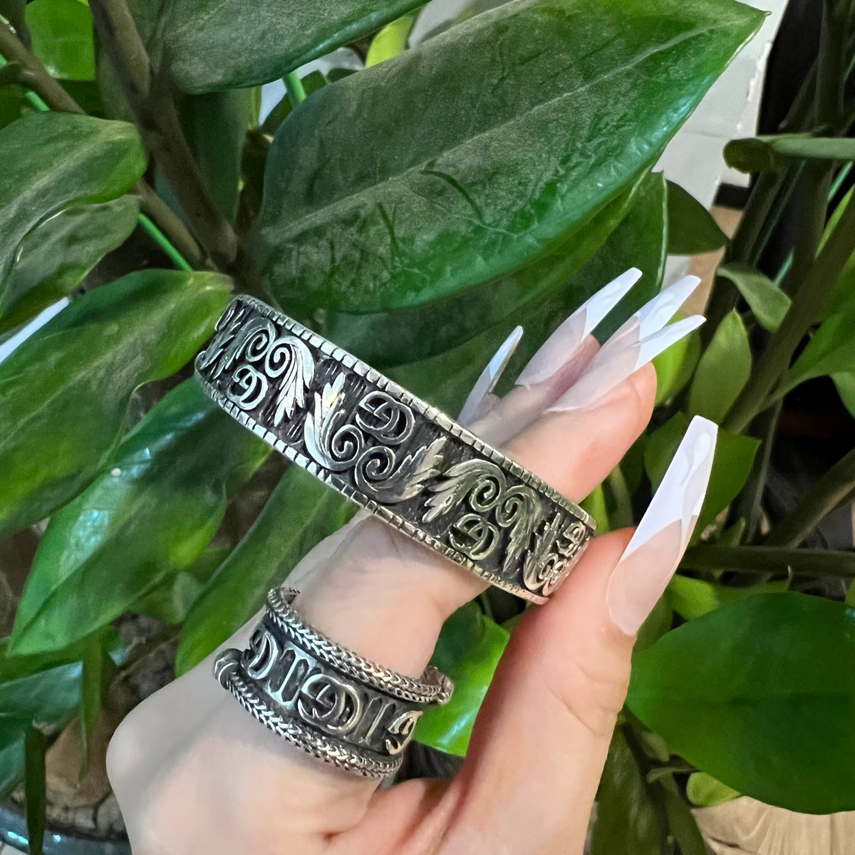 Vintage G Rings & Bracelet mysite