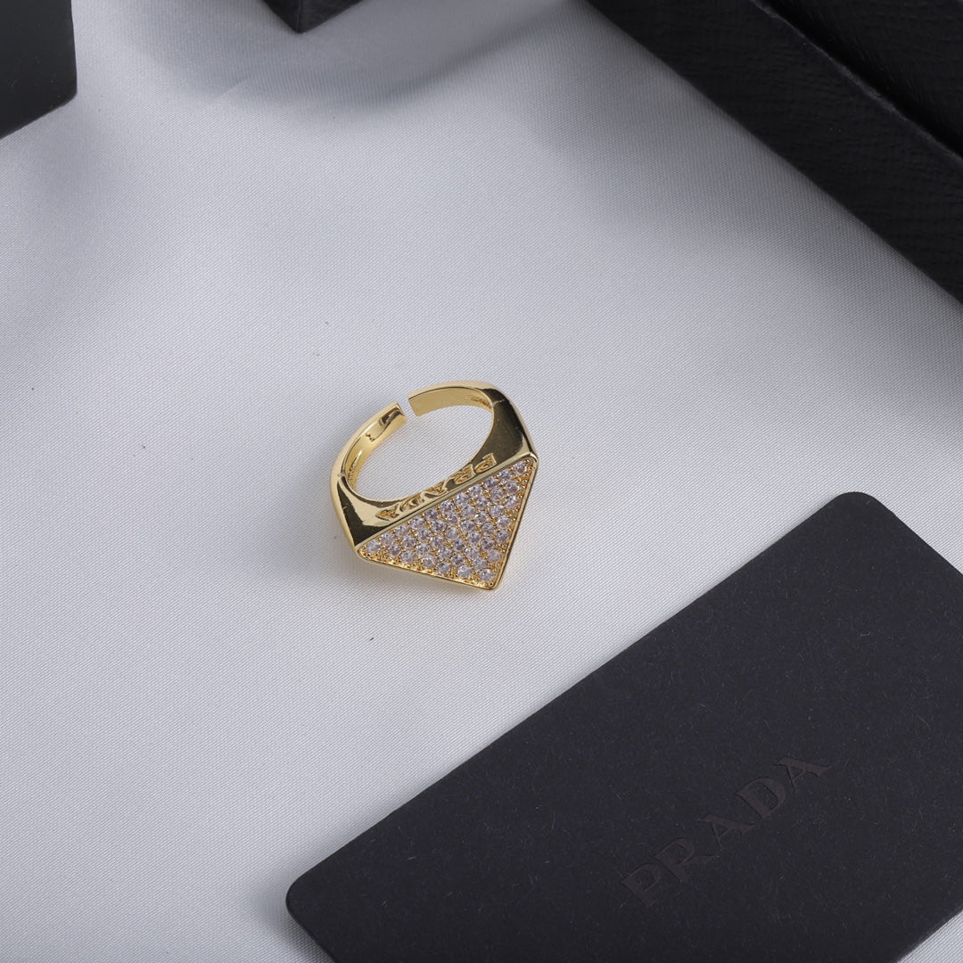 Fashion Diamond Triangle Open Ring mysite