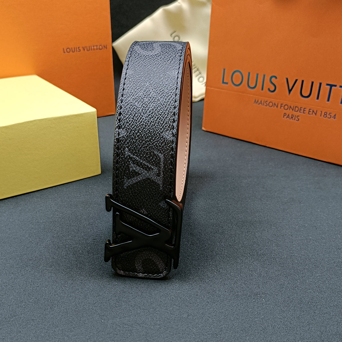 Fashion Colorful Black Love Belt mysite