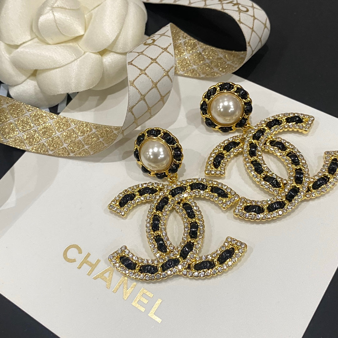 Double C Black Leather Pearl Earrings mysite