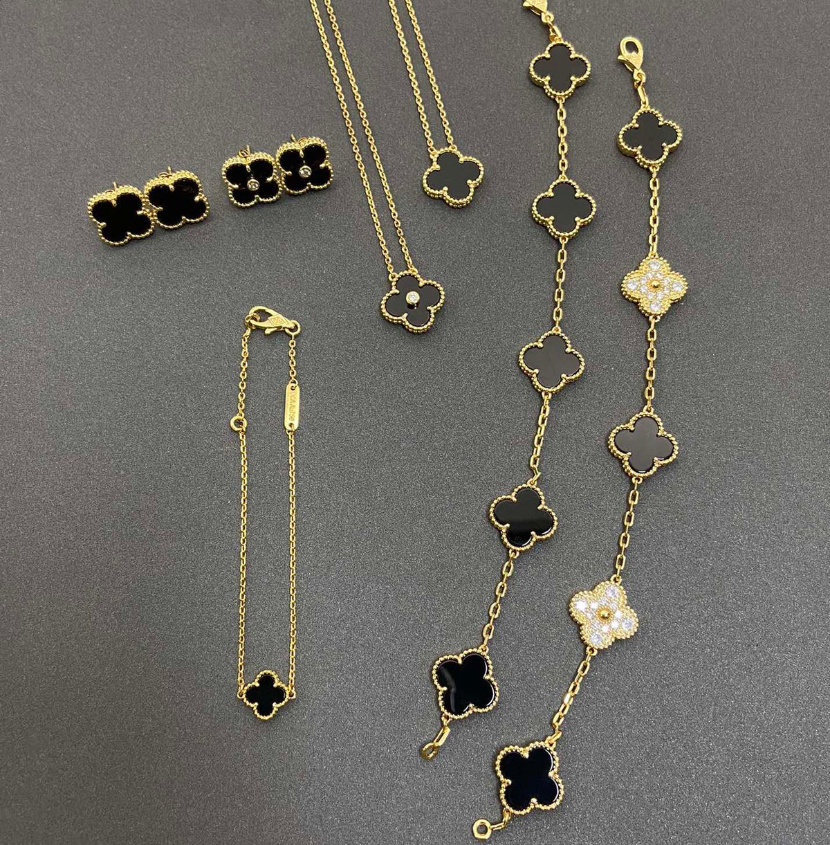Vintage Leaves Black Bracelet & Earrings & Necklace 7 Set (Gold) mysite