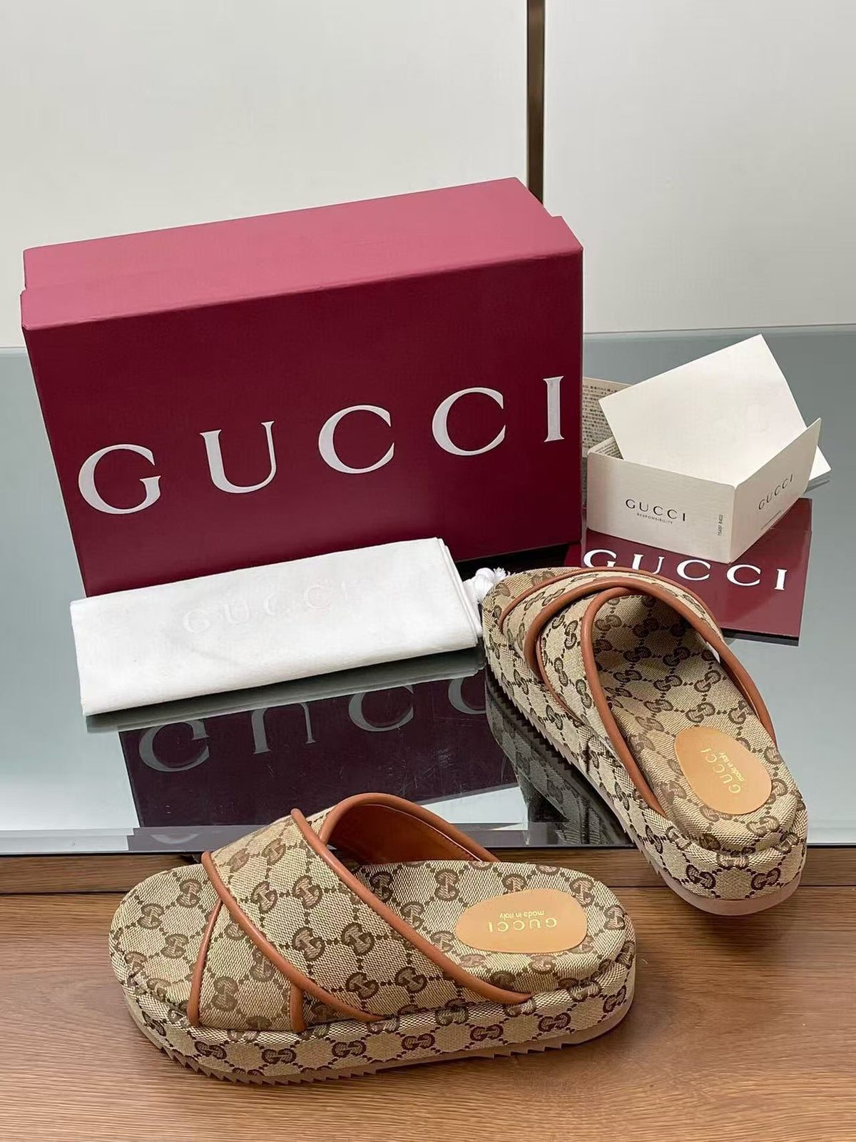 GG PLATFORM SANDALS IN BEIGE AND DARK BROWN GG CANVAS mysite