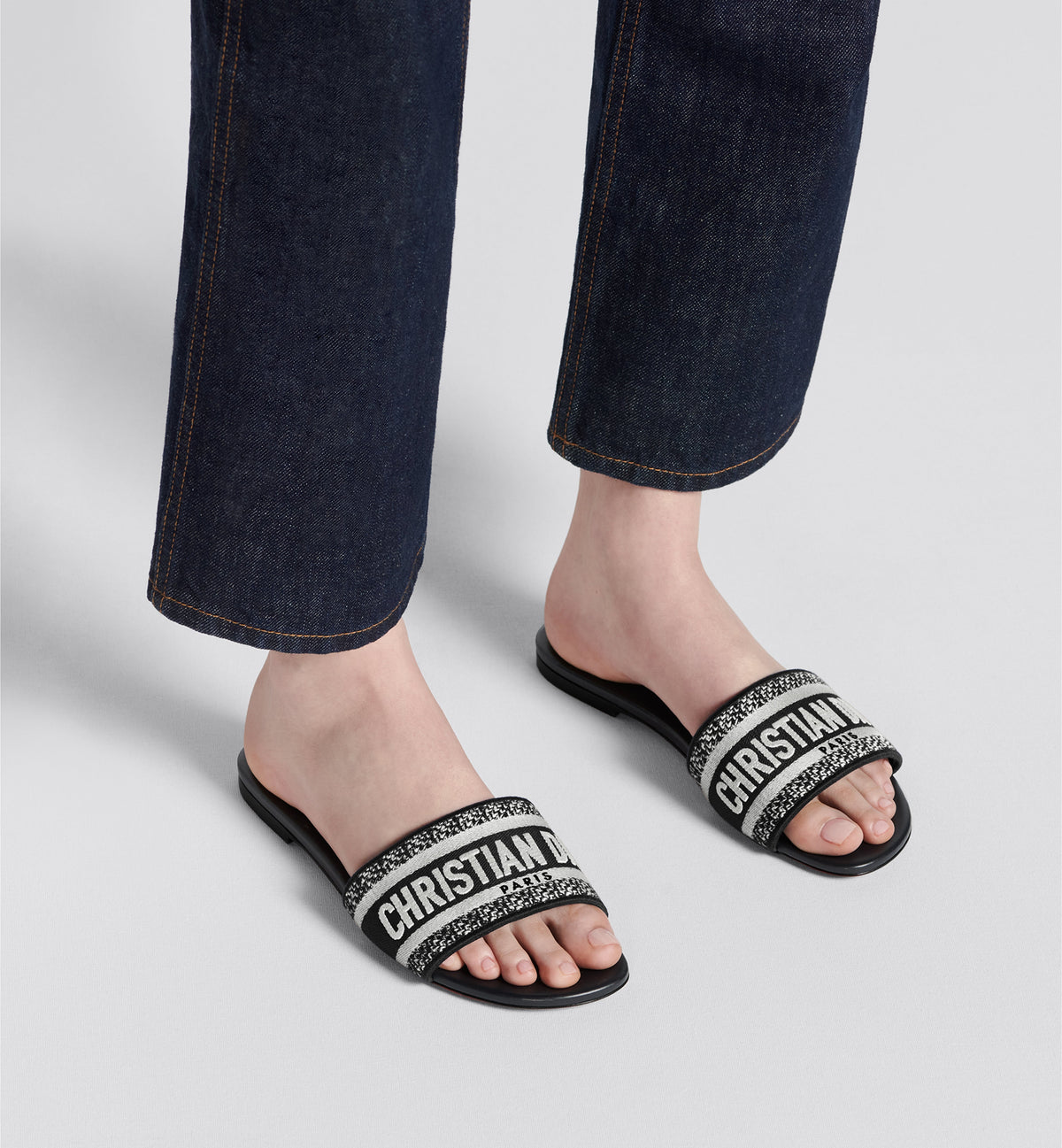 Elegant Block Heel Slides – Chic Comfort for Every Step-s2 mysite