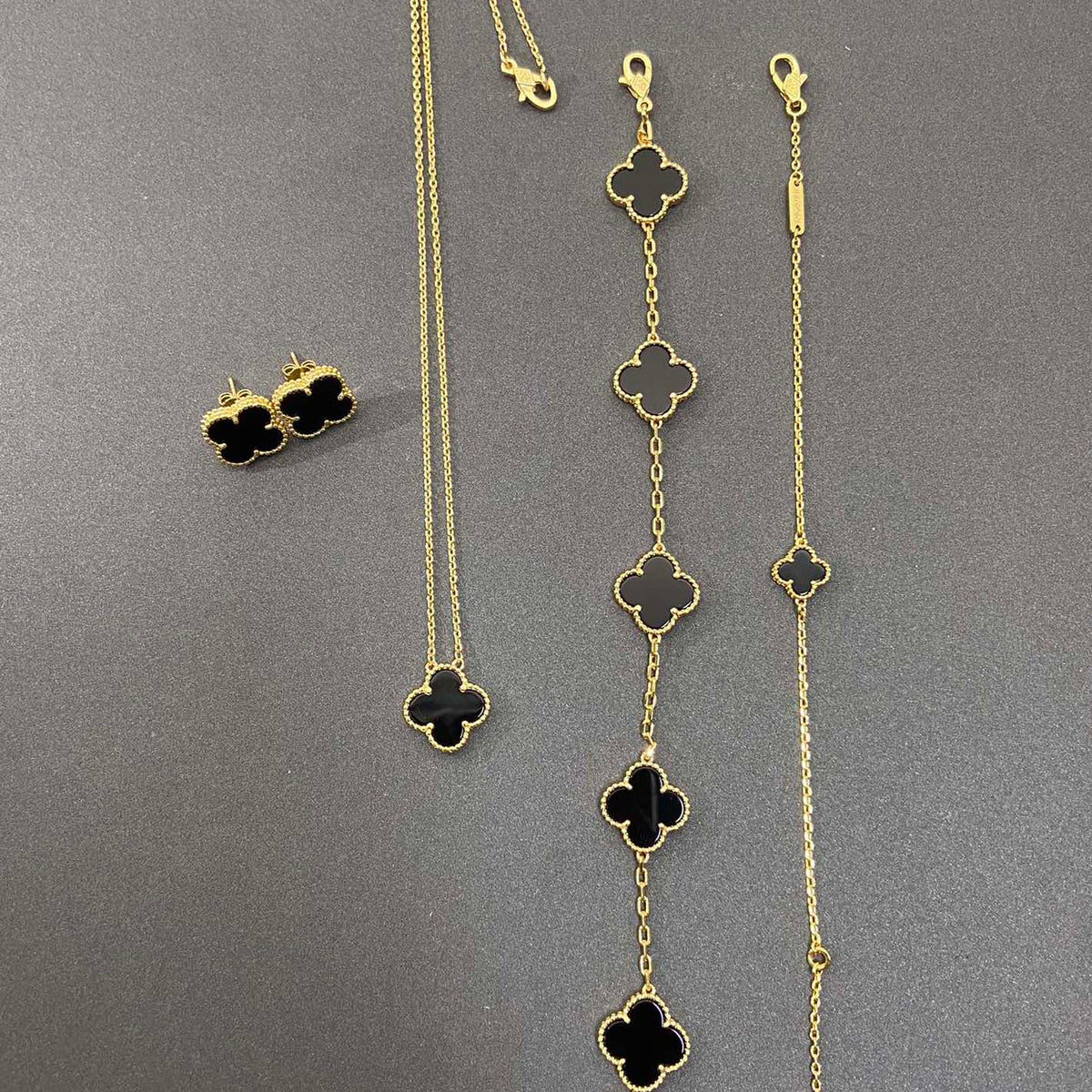 Vintage Leaves Black Bracelet & Earrings & Necklace 7 Set (Gold) mysite