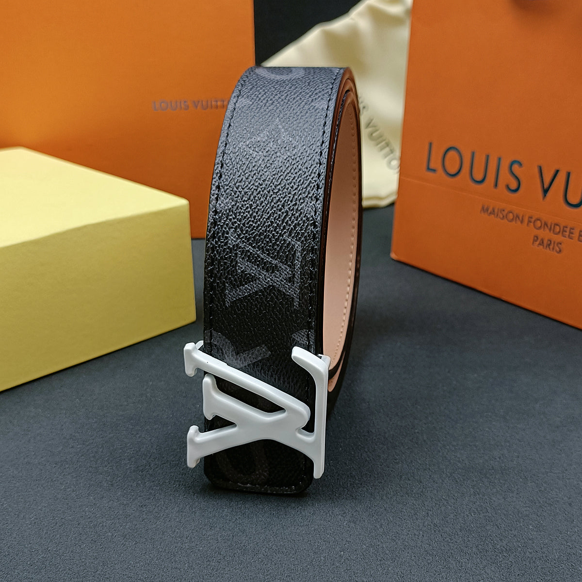 Fashion Colorful Black Love Belt mysite