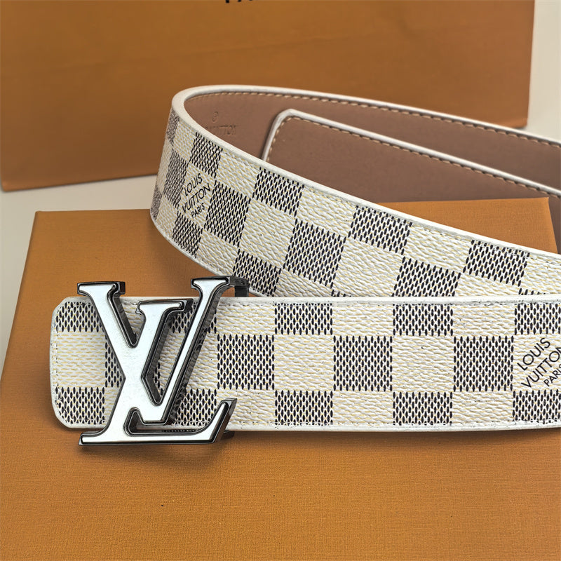 2 Color Buckle Love Belt (White Latticed) mysite