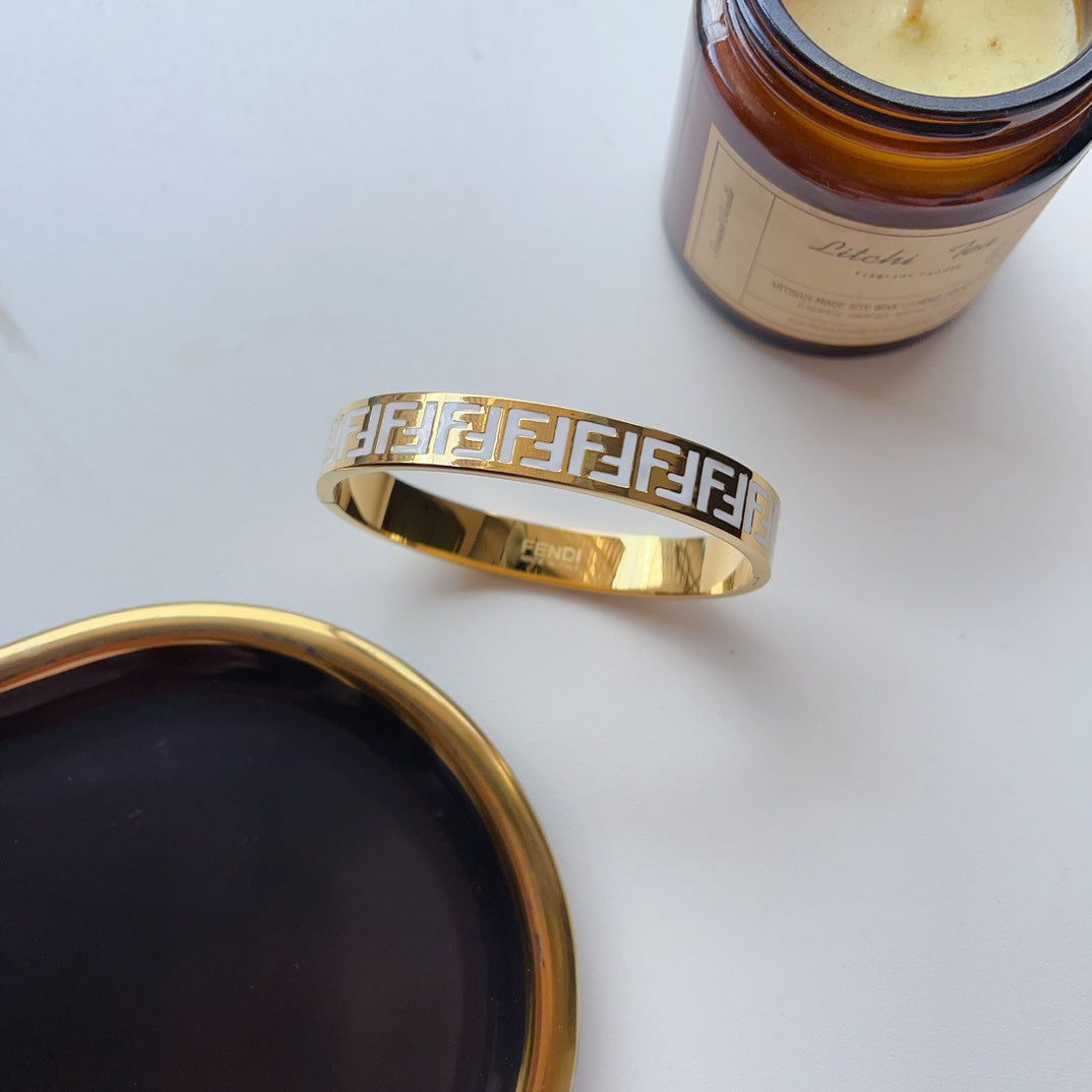 Enamel embossed titanium steel bracelet mysite