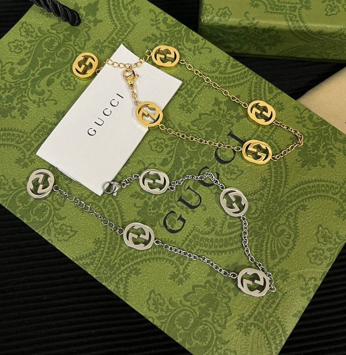 Fashionable letter G bracelet mysite
