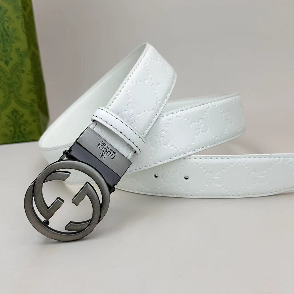 Circle Design Good Belt (White) mysite