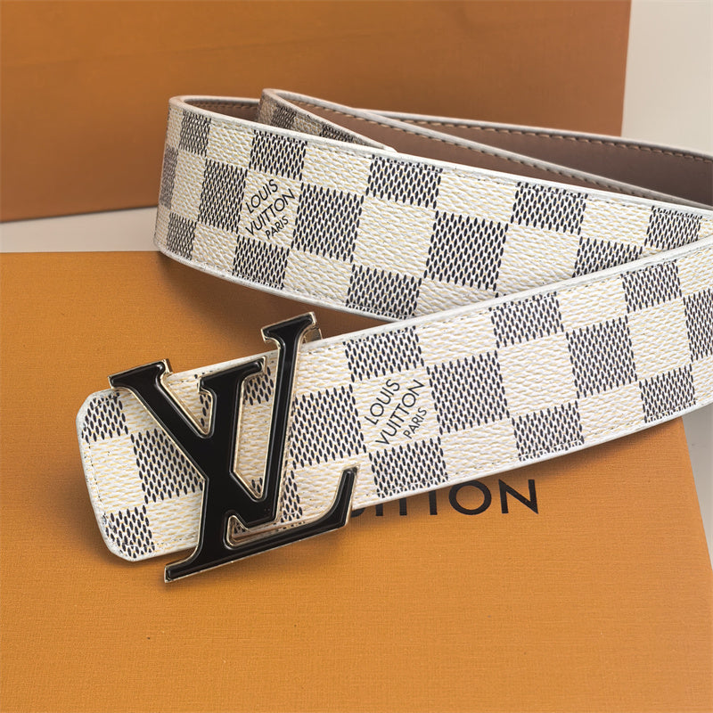 2 Color Buckle Love Belt (White Latticed) mysite