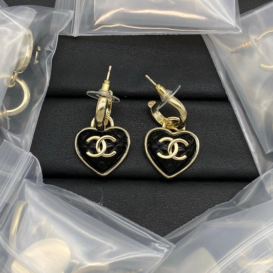 Black Heart Hoop Earrings mysite