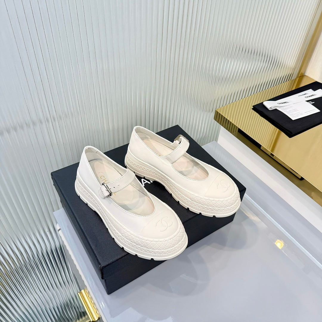 CHANEL 26S PLATFORM MARY JANE SHOES IN WHITE LAMBSKIN mysite