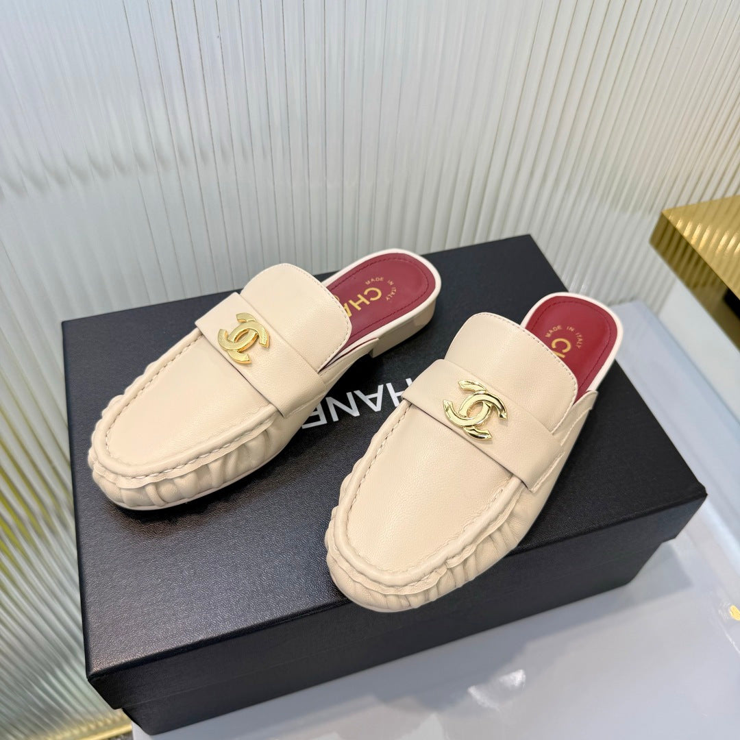 CHANEL 26S LOAFER MULES IN BEIGE CALFSKIN WITH CC LOGO mysite