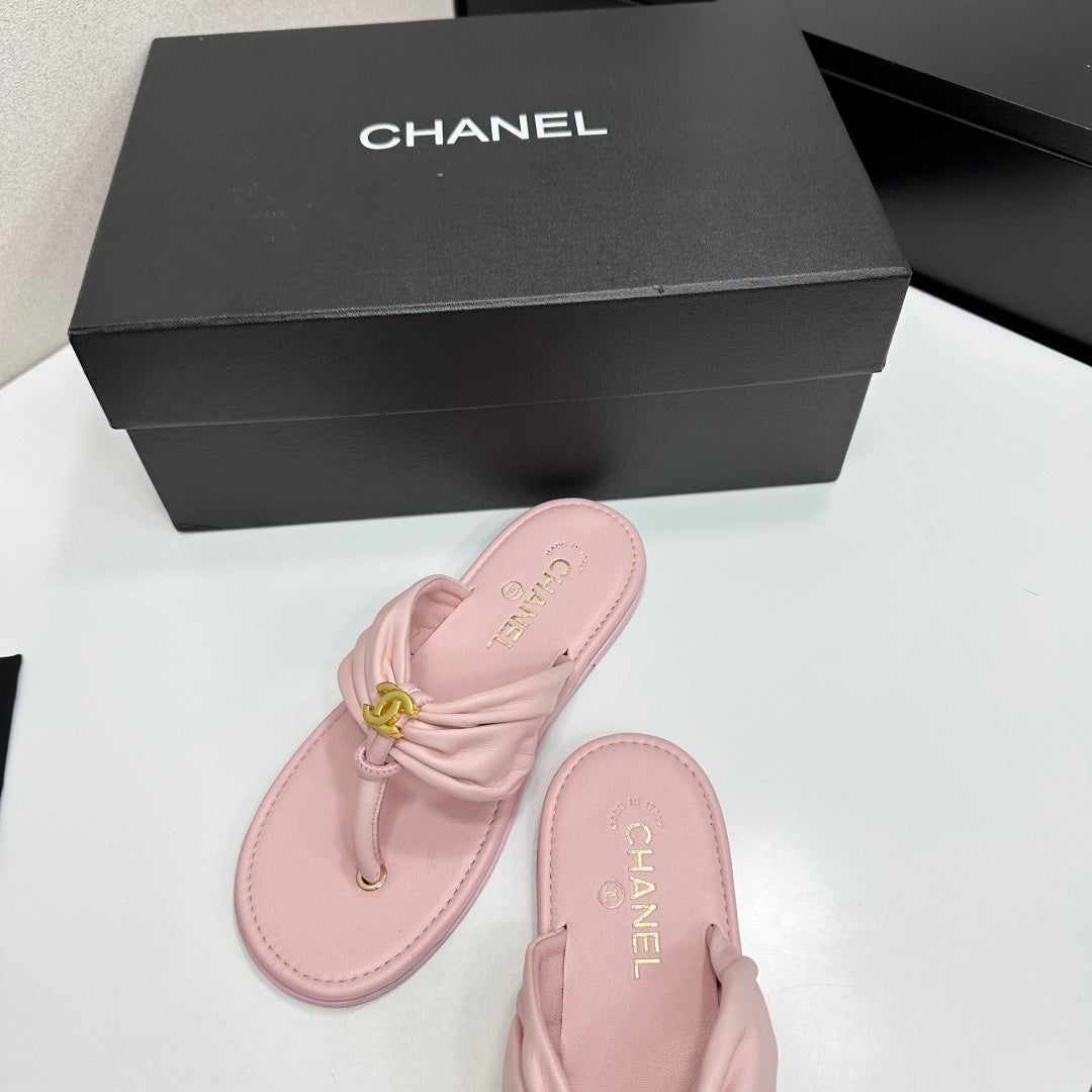 26S THONG SANDALS IN LIGHT PINK LAMBSKIN mysite