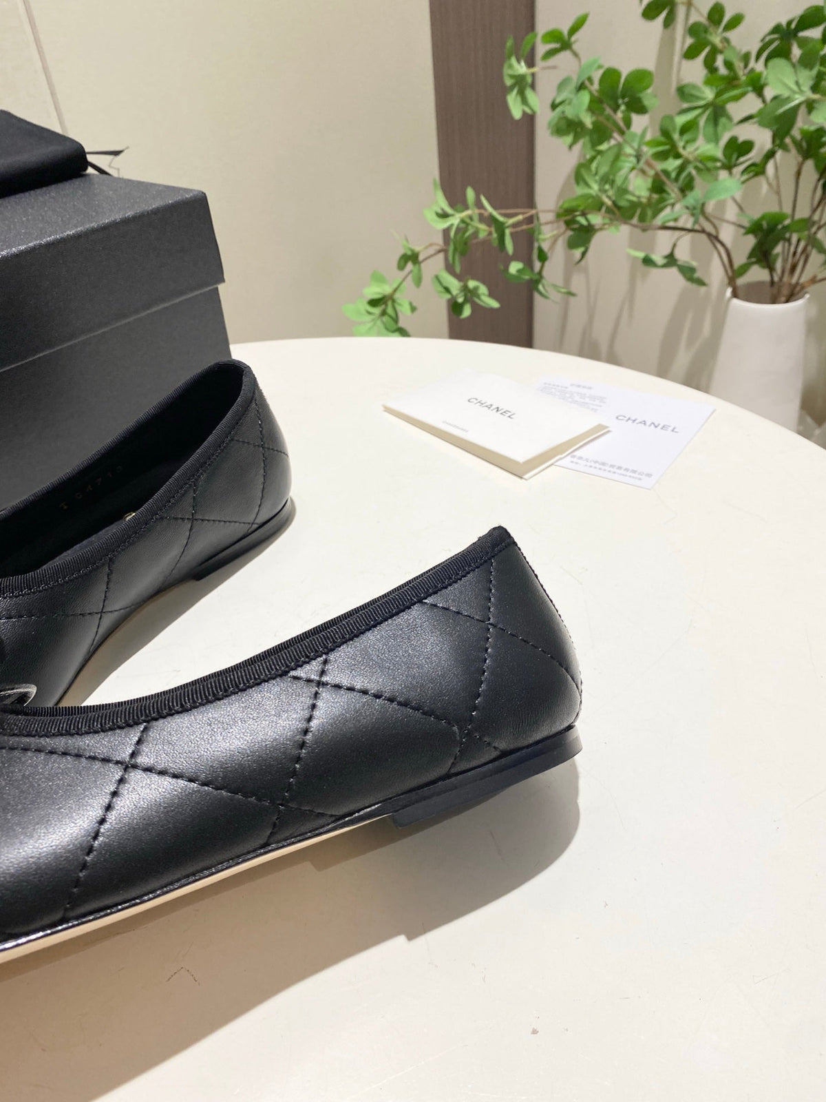 26S FLATS IN BLACK LAMBSKIN WITH BOW mysite