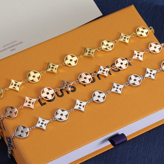 Fine Love Flower Bracelet mysite