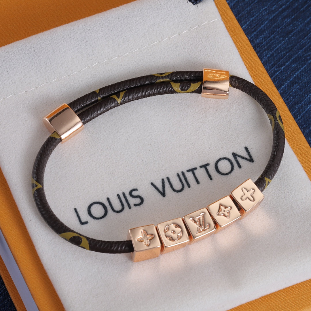 Love Bracelet E9820 mysite