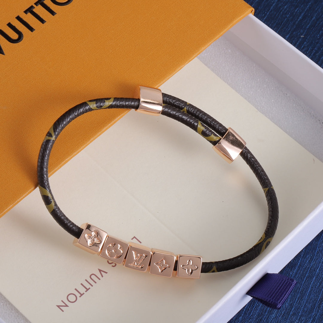 Love Bracelet E9820 mysite