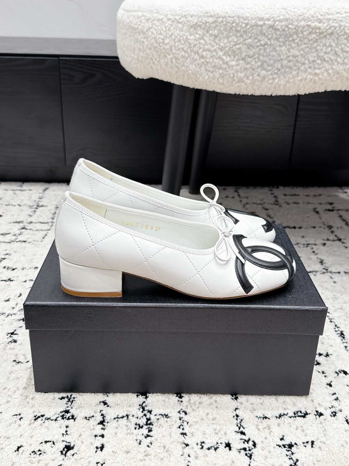 CHANEL 26S HIGH HEELS IN WHITE LAMBSKIN WITH BOW mysite