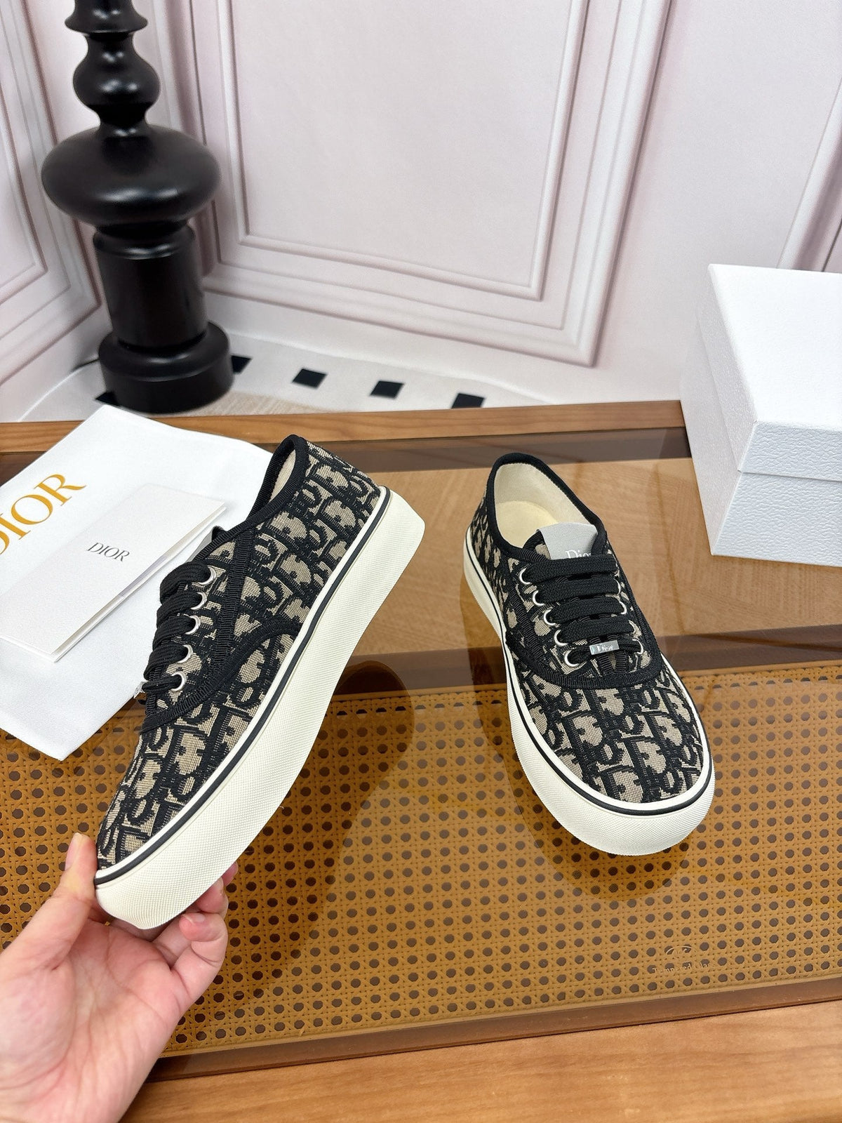 DIOR 26S LOW TOP SNEAKERS 35MM IN BLACK OBLIQUE CANVAS WITH RUBBER SOLE mysite