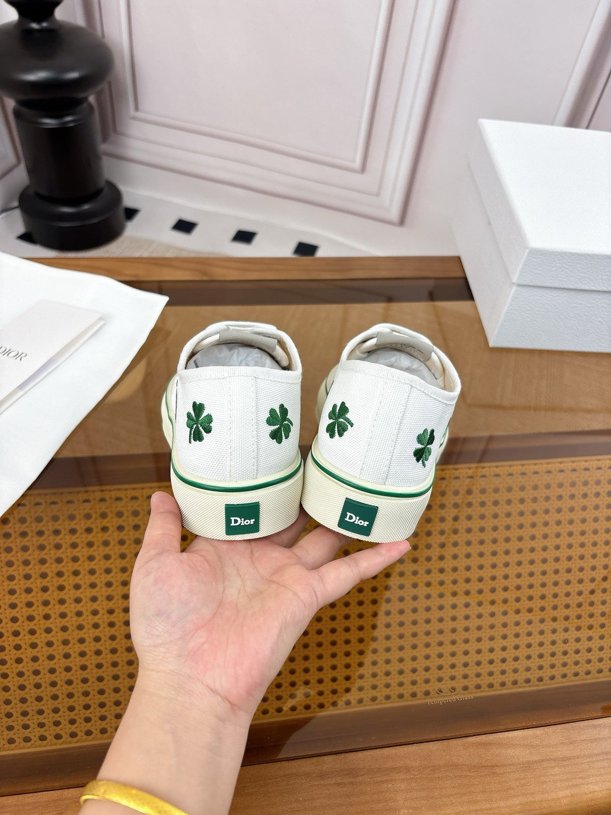26S LOW TOP SNEAKERS 35MM IN WHITE CANVAS WITH CLOVER EMBROIDERY mysite