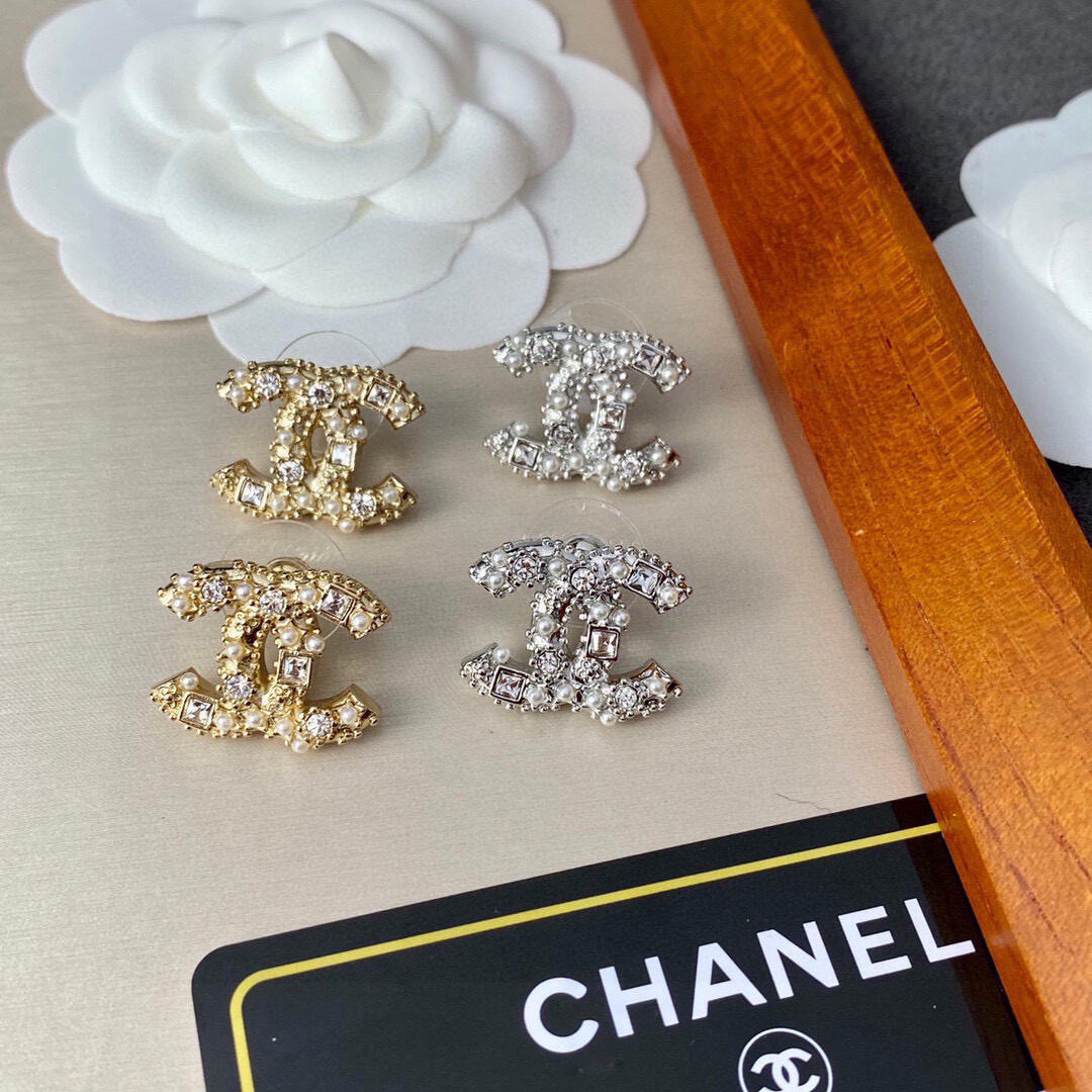 Glitter C Shining Earrings Stud mysite