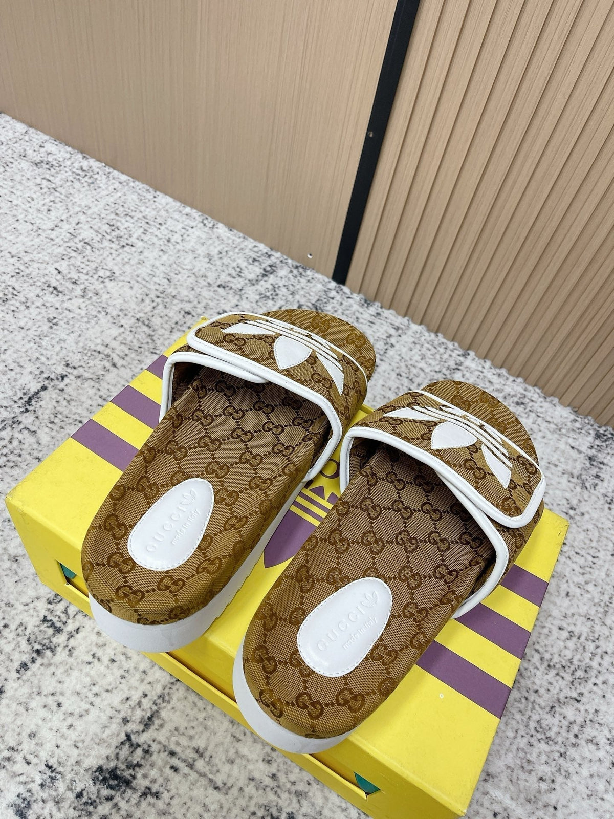 GUCCI 26S PLATFORM SLIDE SANDALS IN BROWN GG CANVAS mysite
