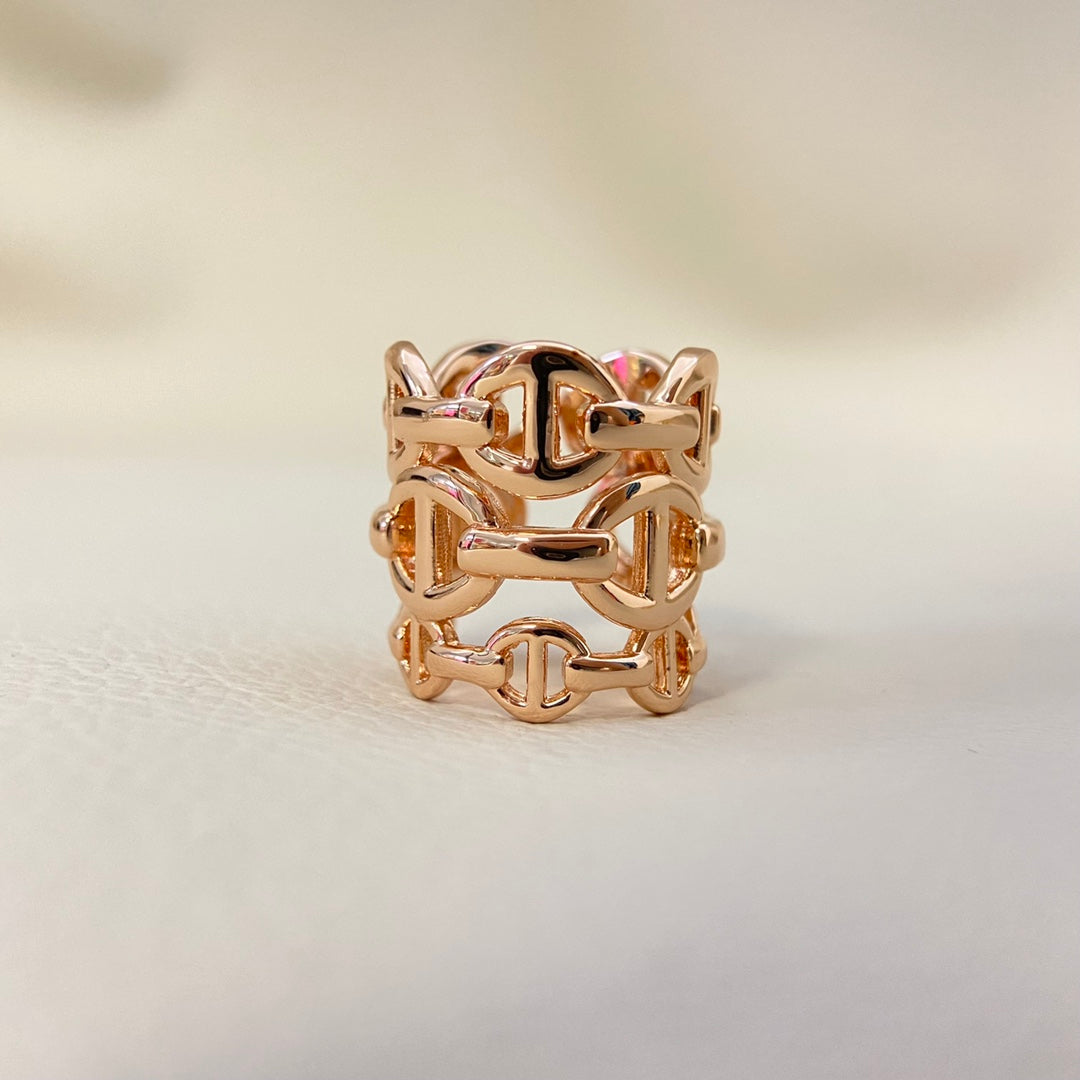 Pig Nose Openwork Bracelet & Rings mysite