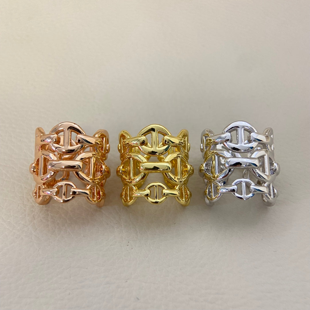 Pig Nose Openwork Bracelet & Rings mysite