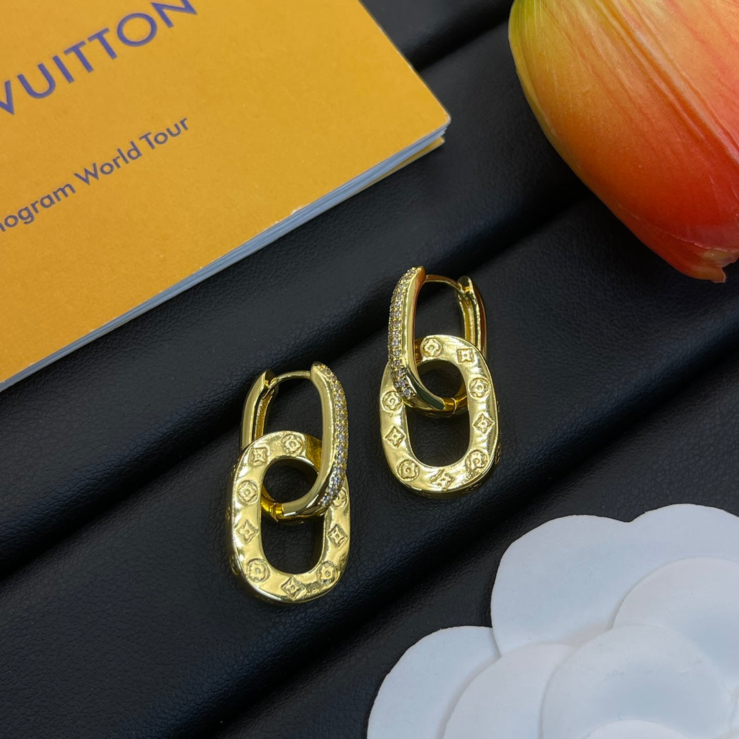 Love Chain Earrings mysite