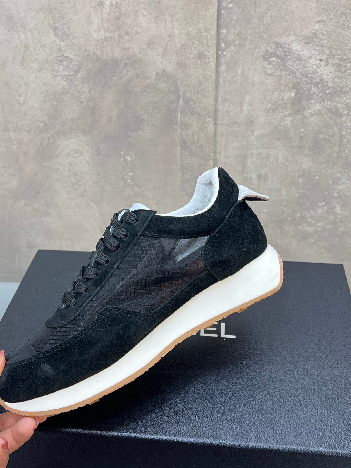 CHANEL 26S RUNNING SNEAKERS IN BLACK SUEDE AND MESH CC LOGO mysite