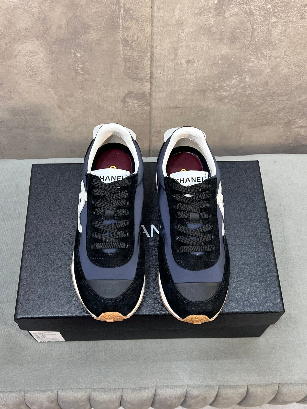 CHANEL 26S RUNNING SNEAKERS IN NAVY BLACK SUEDE AND NYLON CC LOGO mysite