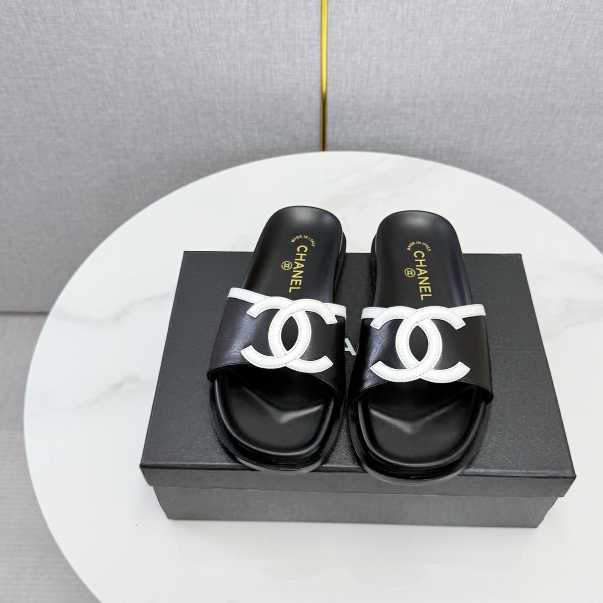 26S ICONIC CC SLIDES IN BLACK LAMBSKIN mysite