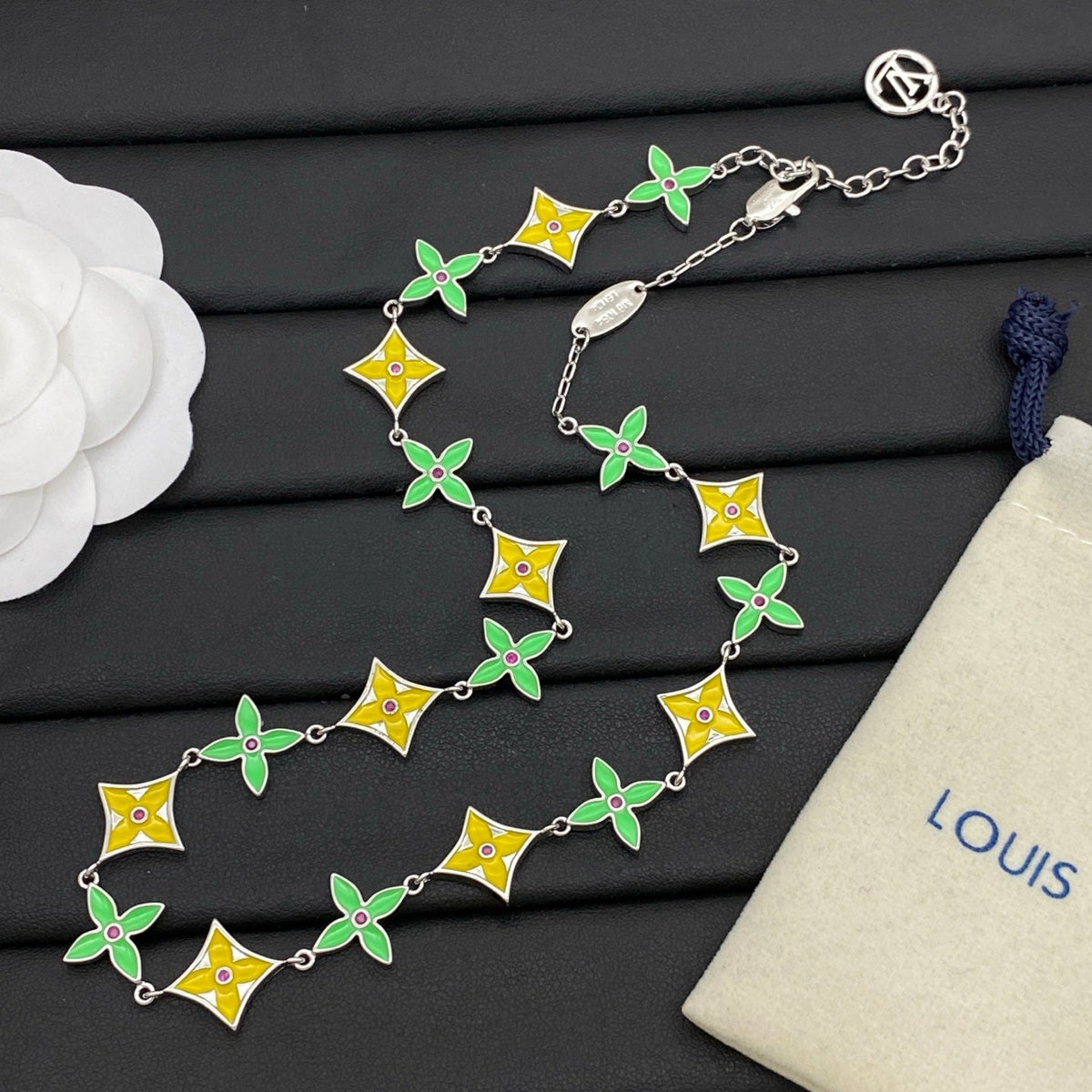 Catch your eye Love Earrings & Bracelet & Necklace 3 Set (3 Color of Chain) mysite