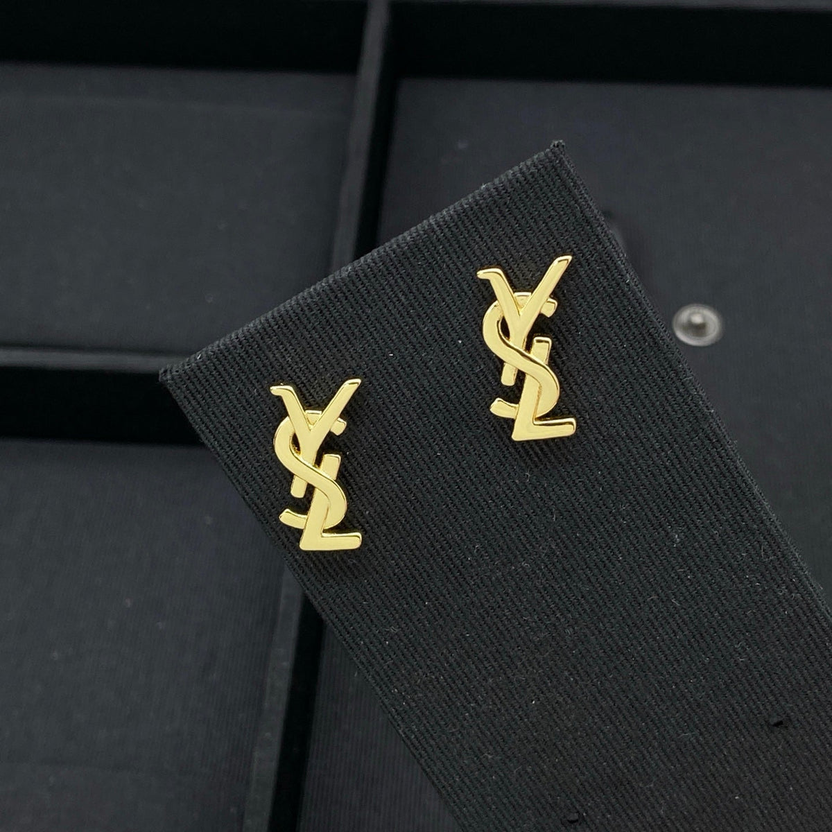 Cute Yes Design Earrings mysite