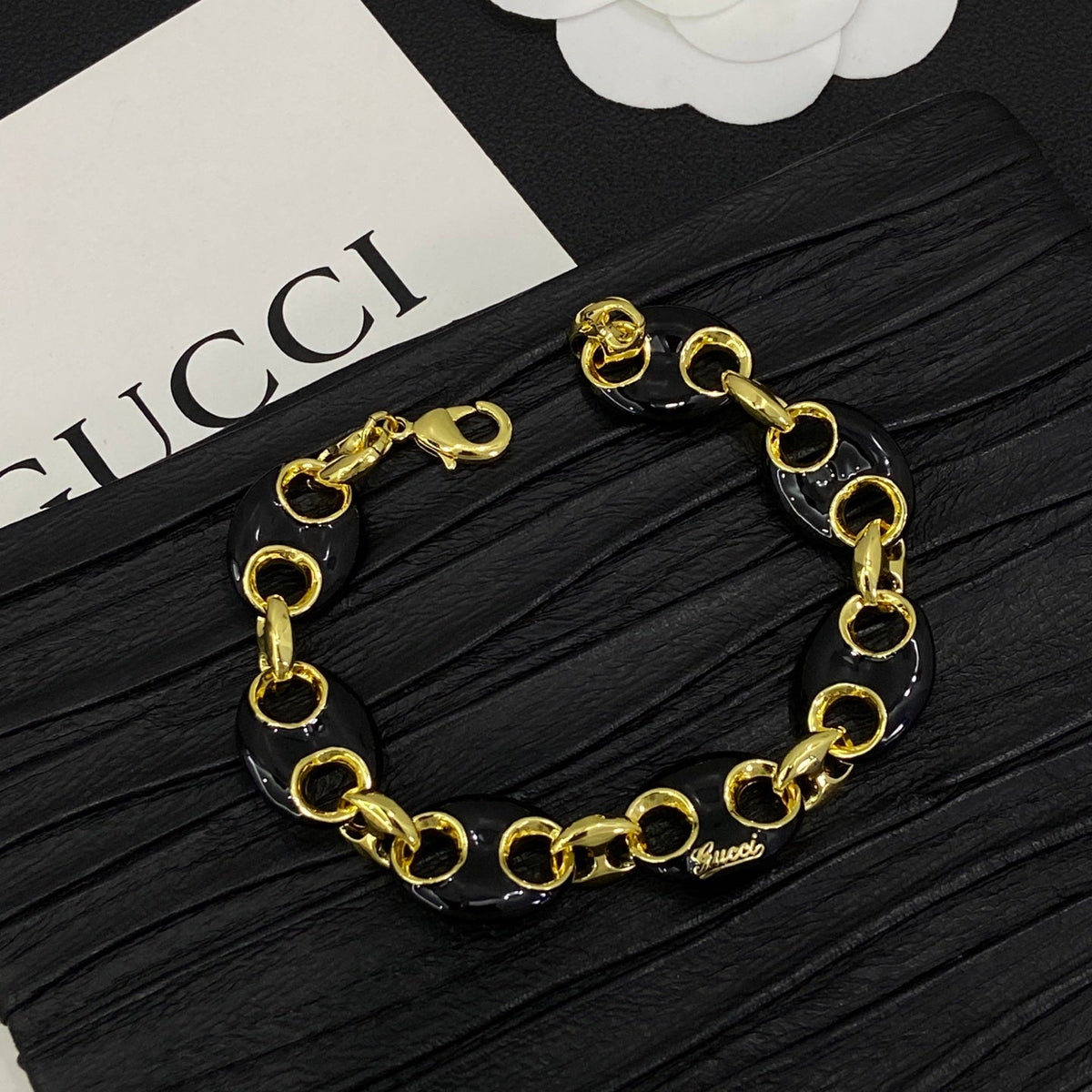 Good Vintage Girl Design 3 Set (Earrings+Bracelet +Necklace) mysite