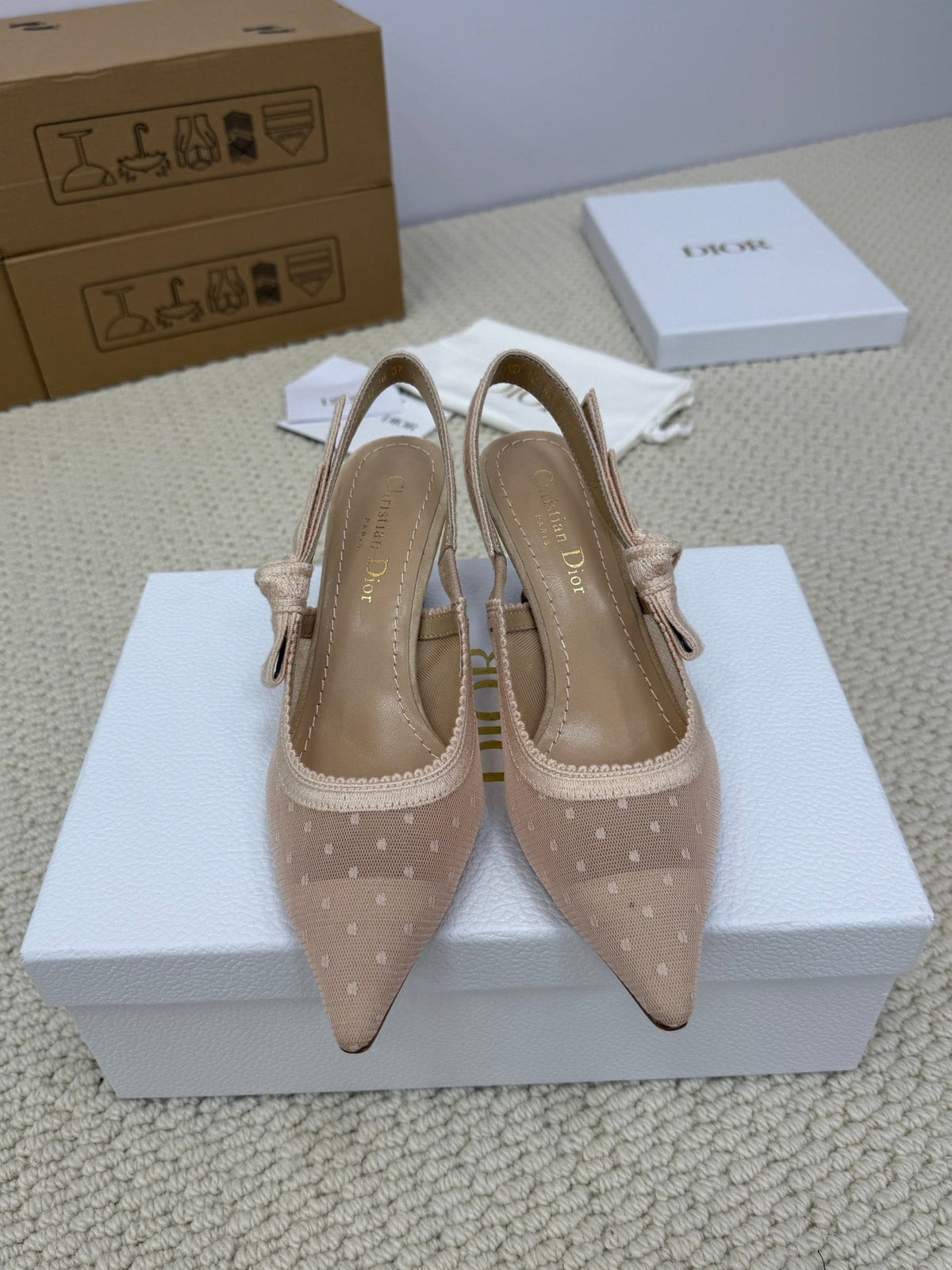 DIOR HIGH SLINGBACK 65 MM 25S IN NUDE LACE NET FABRIC AND SUEDE mysite